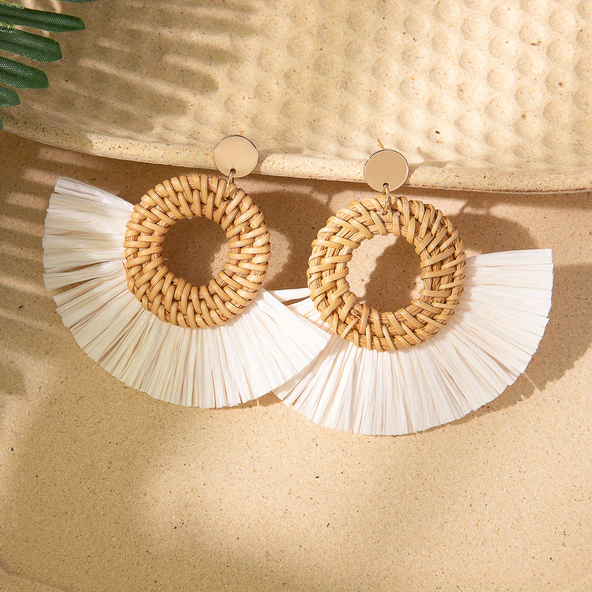 Raffia Grass Tassel Rattan Dangle Earrings Boho Vacation Style